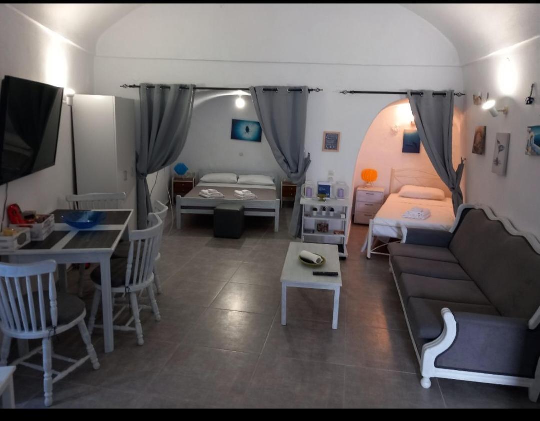 VI Sta Finikias Villa Oia  Luaran gambar